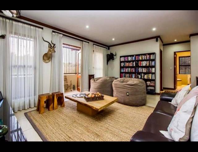 3 BEDROOM HOUSE FOR SALE IN WATERKLOOF RIDGE